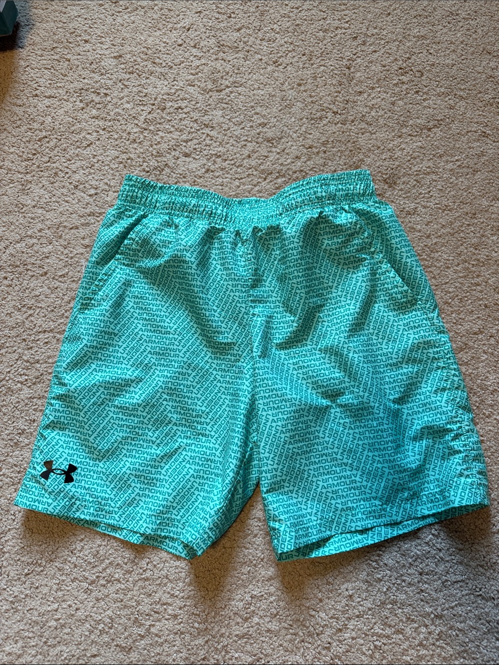 Under Armour Boys Green Logo-Print Athletic Shorts